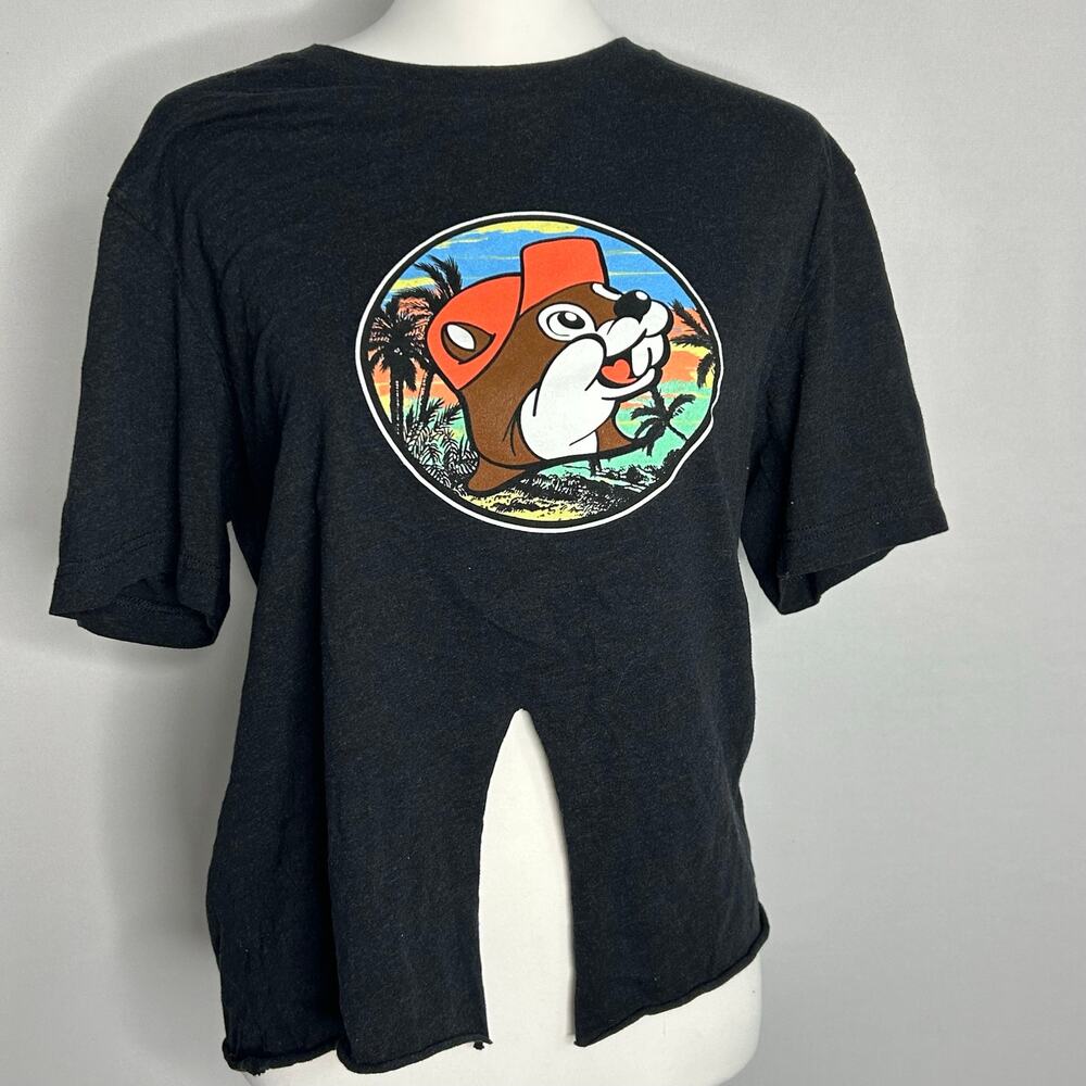 Buc-ee’s Tropical Sunset Graphic T Shirt Womens Large Black Cropped Raw Hem